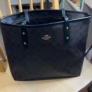 Coach signature canvas tote bag